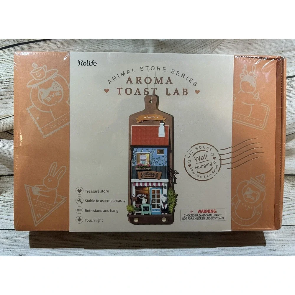NEW Rolife Aroma Toast Lab Animal Store Series DIY Wall Hanging Kit #DS019 NIB